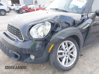 2013 MINI Countryman S with VIN WMWZC3C59DWP24390, listed as a IAAI auction lot 42038509 with 134,903 mi miles and . Bid and sale history available at DreamBid. Image 6.