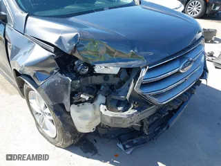2018 Ford Edge SEL with VIN 2FMPK3J89JBC11871, listed as a IAAI auction lot 41778093 with 142,956 mi miles. Bid and sale history available at carsss.com. Image 6.