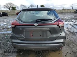 2024 Nissan Kicks S with VIN 3N1CP5BV7RL566559, listed as a Copart auction lot 48710485 with 5,903 mi miles and Salvage Title. Bid and sale history available at carsss.com. Image 6.