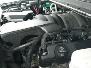 2019 Chevrolet Suburban LS с VIN 1GNSKGKC7KR244916, выставлен на аукционе IAAI как лот 42315858 с пробегом 69 555 миль миль и . История ставок и продаж доступна на DreamBid. Изображение 20.