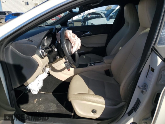 2015 Mercedes-Benz CLA 250 with VIN WDDSJ4EB1FN236200, listed as a Copart auction lot 43559595 with Not Provided miles and Salvage Title. Bid and sale history available at DreamBid. Image 7.