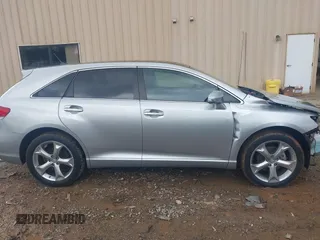 2015 Toyota Venza XLE with VIN 4T3ZK3BB3FU074499, listed as a IAAI auction lot 42498330 with 102,056 mi miles and . Bid and sale history available at DreamBid. Image 13.