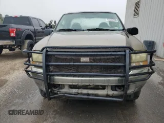 2003 Ford Super Duty F-250 XL with VIN 1FTNX21L63ED45868, listed as a Copart auction lot 81646154 with 92,643 mi miles and Clean Title. Bid and sale history available at carsss.com. Image 5.