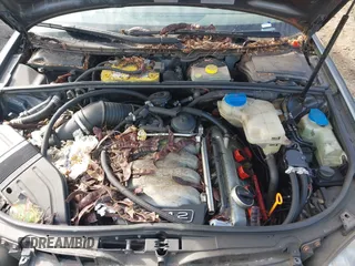 2006 Audi S4 z VIN WAUGL78EX6A129507, wystawiony jako IAAI lot #41906976 z przebiegiem Nie podano mil oraz . Historia ofert i sprzedaży dostępna na DreamBid. Obrazek 10.