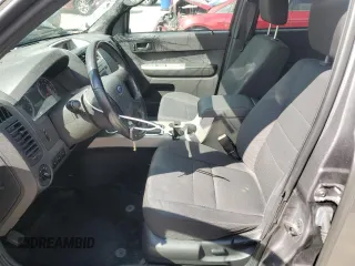 2011 Ford Escape XLT с VIN 1FMCU9DG8BKB02212, выставлен на аукционе Copart как лот 58200445 с пробегом 168 284 миль миль и Списание • Salvage title. История ставок и продаж доступна на DreamBid. Изображение 7.