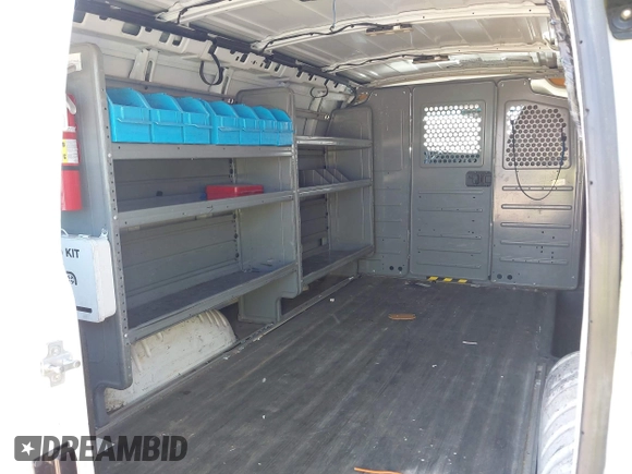 2015 Chevrolet Express Cargo with VIN 1GCWGFCF5F1287900, listed as a IAAI auction lot 42158192 with 203,632 mi miles. Bid and sale history available at carsss.com. Image 8.