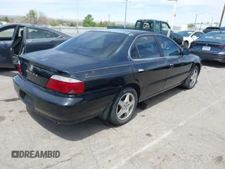 2002 Acura TL with VIN 19UUA56682A050537, listed as a IAAI auction lot 42056450 with 255,074 mi miles. Bid and sale history available at carsss.com. Image 4.