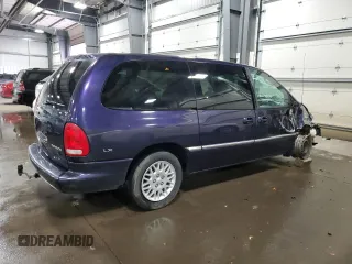 1998 Chrysler Town & Country with VIN 1C4GP54G6WB553053, listed as a Copart auction lot 48794215 with 213,427 mi miles and Salvage Title. Bid and sale history available at DreamBid. Image 3.