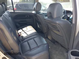 2007 Honda Pilot EX-L z VIN 2HKYF18537H509505, wystawiony jako IAAI lot #42307597 z przebiegiem 223 189 mil mil oraz . Historia ofert i sprzedaży dostępna na DreamBid. Obrazek 8.