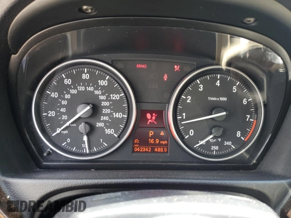 2013 BMW 3 Series 328i with VIN WBADW3C52DJ526622, listed as a Copart auction lot 61835555 with 42,342 mi miles and Salvage title. Bid and sale history available at DreamBid. Image 9.
