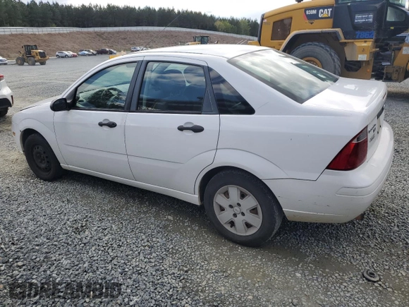 2007 Ford Focus S with VIN 1FAHP34N27W229136, listed as a Copart auction lot 52704755 with 322,968 mi miles and Salvage Title. Bid and sale history available at carsss.com. Image 2.