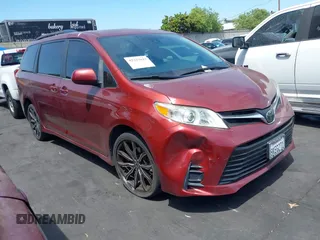 2019 Toyota Sienna LE Auto Access Seat with VIN 5TDKZ3DC6KS966678, listed as a IAAI auction lot 42327837 with 74,153 mi miles and . Bid and sale history available at DreamBid. Image 1.