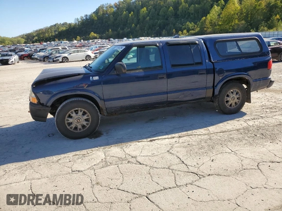 2004 GMC Sonoma SLS with VIN 1GTDT13X14K146828, listed as a Copart auction lot 74506264 with 138,980 mi miles and Salvage Title. Bid and sale history available at carsss.com. Image 1.