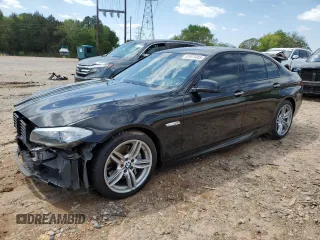 2013 BMW 5 Series 550i xDrive z VIN WBAFU9C51DDY72211, wystawiony jako Copart lot #51975485 z przebiegiem 99 245 mil mil oraz Szkoda całkowita • Salvage title. Historia ofert i sprzedaży dostępna na DreamBid. Obrazek 1.
