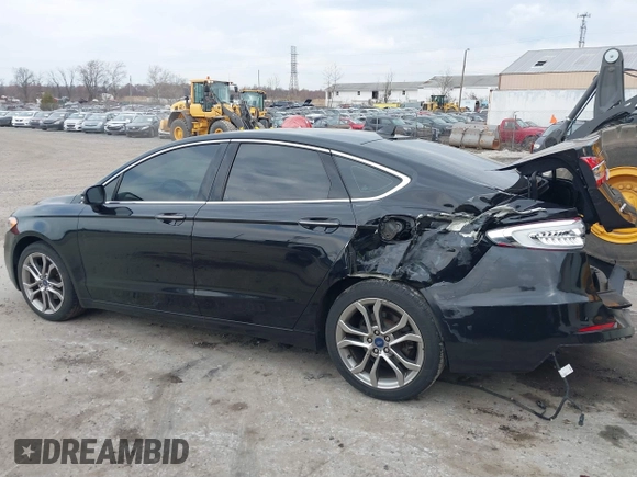 2019 Ford Fusion SEL with VIN 3FA6P0CD9KR237633, listed as a IAAI auction lot 41850201 with 68,157 mi miles. Bid and sale history available at carsss.com. Image 15.