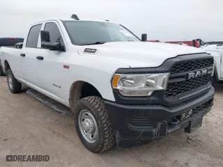 2022 Ram 2500 Tradesman with VIN 3C6UR5HJ4NG354406, listed as a IAAI auction lot 41979979 with 79,649 mi miles. Bid and sale history available at carsss.com. Image 1.