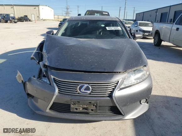 2015 Lexus ES 300h Hybrid with VIN JTHBW1GG3F2082074, listed as a Copart auction lot 48915605 with NaN miles and Clean Title. Bid and sale history available at carsss.com. Image 5.
