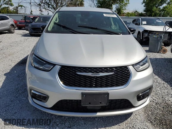 2024 Chrysler Pacifica Hybrid Select with VIN 2C4RC1S7XRR126898, listed as a Copart auction lot 56998225 with 25,971 mi miles and Clean title. Bid and sale history available at DreamBid. Image 5.