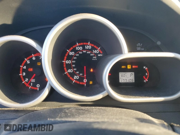 2009 Pontiac Vibe w/1SB with VIN 5Y2SP67089Z421244, listed as a Copart auction lot 80637744 with 177,106 mi miles and Salvage Title. Bid and sale history available at carsss.com. Image 9.