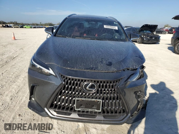 2023 Lexus NX 350h z VIN JTJAKCEZ2P5007758, wystawiony jako Copart lot #43540925 z przebiegiem Nie podano mil oraz Szkoda całkowita • Salvage title. Historia ofert i sprzedaży dostępna na DreamBid. Obrazek 5.