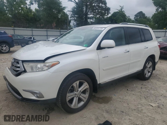 2013 Toyota Highlander Limited z VIN 5TDDK3EH7DS234151, wystawiony jako Copart lot #60594725 z przebiegiem 98 264 mil mil oraz Szkoda całkowita • Salvage title. Historia ofert i sprzedaży dostępna na DreamBid. Obrazek 1.