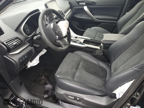 2024 Mitsubishi Eclipse Cross SE with VIN JA4ATWAAXRZ060635, listed as a Copart auction lot 61436795 with 20,597 mi miles and Non repairable. Bid and sale history available at DreamBid. Image 7.