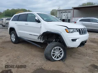 2020 Jeep Grand Cherokee Laredo E с VIN 1C4RJFAG8LC372093, выставлен на аукционе IAAI как лот 42113748 с пробегом 30 820 миль миль и . История ставок и продаж доступна на DreamBid. Изображение 1.