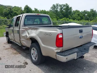 2008 Ford F-250 XL z VIN 1FTSW21R78EB62299, wystawiony jako IAAI lot #42380289 z przebiegiem 101 675 mil mil oraz . Historia ofert i sprzedaży dostępna na DreamBid. Obrazek 3.