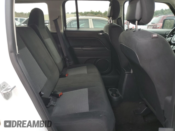 2016 Jeep Patriot Latitude с VIN 1C4NJPFB0GD601075, выставлен на аукционе Copart как лот 51461404 с пробегом 65 673 миль миль и На запчасти • Non repairable. История ставок и продаж доступна на DreamBid. Изображение 11.
