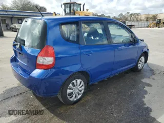 2008 Honda Fit with VIN JHMGD38478S000636, listed as a Copart auction lot 44699905 with 154,107 mi miles and Salvage title. Bid and sale history available at DreamBid. Image 3.