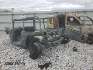 2013 Jeep Wrangler Rubicon 10th Anniversary z VIN 1C4BJWCG9DL555910, wystawiony jako Copart lot #51588595 z przebiegiem Nie podano mil oraz Szkoda całkowita • Salvage title. Historia ofert i sprzedaży dostępna na DreamBid. Obrazek 2.