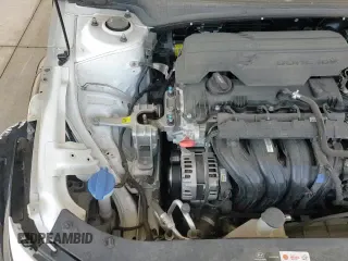 2024 Hyundai Elantra SEL z VIN KMHLM4DG4RU820650, wystawiony jako Copart lot #90526315 z przebiegiem 26 598 mil mil oraz Czysty tytuł • Clean title. Historia ofert i sprzedaży dostępna na DreamBid. Obrazek 14.