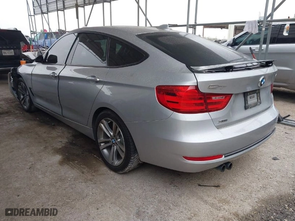 2016 BMW 3 Series Gran Turismo 328i xDrive with VIN WBA8Z5C59GG501996, listed as a IAAI auction lot 41238964 with 71,542 mi miles. Bid and sale history available at carsss.com. Image 3.
