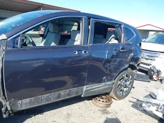 2017 Honda CR-V Touring with VIN 2HKRW2H90HH661501, listed as a IAAI auction lot 41475278 with 1 mi miles. Bid and sale history available at carsss.com. Image 18.