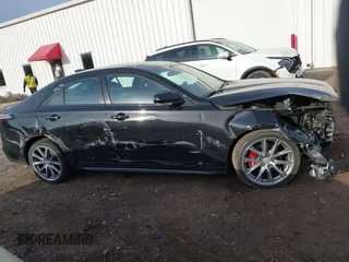 2021 Cadillac CT4 V-Series z VIN 1G6DH5RL9M0128623, wystawiony jako IAAI lot #41794786 z przebiegiem 25 314 mil mil oraz . Historia ofert i sprzedaży dostępna na DreamBid. Obrazek 12.
