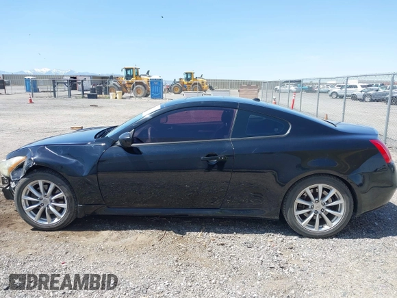 2012 Infiniti G37 Journey with VIN JN1CV6EK6CM420499, listed as a IAAI auction lot 41979714 with 157,066 mi miles. Bid and sale history available at carsss.com. Image 14.