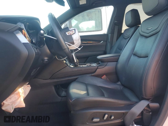 2020 Cadillac XT6 FWD Premium Luxury with VIN 1GYKPCRS5LZ184078, listed as a Copart auction lot 46752465 with 75,599 mi miles and Salvage title. Bid and sale history available at DreamBid. Image 7.