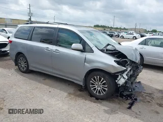 2018 Toyota Sienna XLE Auto Access Seat с VIN 5TDYZ3DCXJS963453, выставлен на аукционе IAAI как лот 42131708 с пробегом 71 891 миль миль и . История ставок и продаж доступна на DreamBid. Изображение 1.