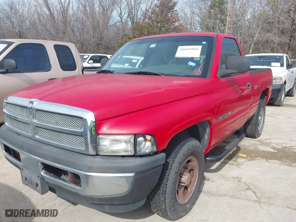 2000 Dodge Ram 1500 Work Special with VIN 1B7HC16X8YS540457, listed as a IAAI auction lot 41661868 with 221,176 mi miles. Bid and sale history available at carsss.com. Image 6.