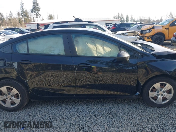 2017 Chevrolet Cruze LS z VIN 1G1BC5SM5H7277073, wystawiony jako IAAI lot #41336306 z przebiegiem 95 515 mil mil oraz . Historia ofert i sprzedaży dostępna na DreamBid. Obrazek 14.