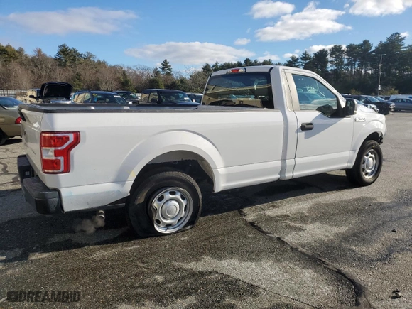 2019 Ford F-150 XL with VIN 1FTMF1CB1KKE30310, listed as a Copart auction lot 83669334 with 32,120 mi miles and Salvage Title. Bid and sale history available at carsss.com. Image 3.