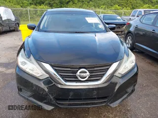 2016 Nissan Altima SR with VIN 1N4AL3APXGC247355, listed as a IAAI auction lot 42201570 with 149,466 mi miles and . Bid and sale history available at DreamBid. Image 12.