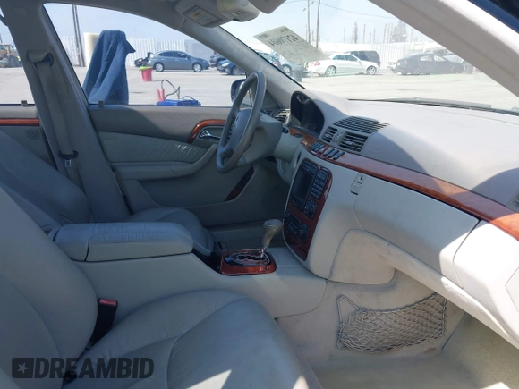 2001 Mercedes-Benz S 320/430/500 with VIN WDBNG70J21A211519, listed as a IAAI auction lot 42170604 with 99,041 mi miles and . Bid and sale history available at carsss.com. Image 5.