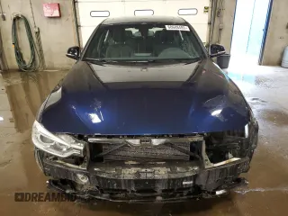 2013 BMW 3 Series 328i xDrive with VIN WBA3B5C51DF599101, listed as a Copart auction lot 60688485 with 147,234 mi miles and Clean title. Bid and sale history available at DreamBid. Image 5.