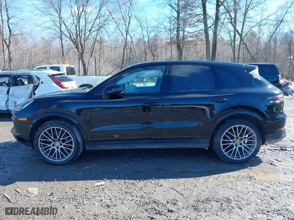 2023 Porsche Cayenne with VIN WP1AA2AY5PDA05830, listed as a IAAI auction lot 41692082 with 41,393 mi miles. Bid and sale history available at carsss.com. Image 14.