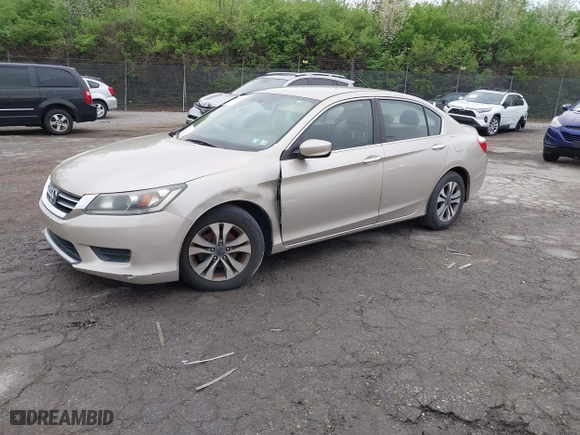 2015 Honda Accord Sedan LX with VIN 1HGCR2F37FA017852, listed as a IAAI auction lot 42046896 with 147,023 mi miles. Bid and sale history available at carsss.com. Image 18.