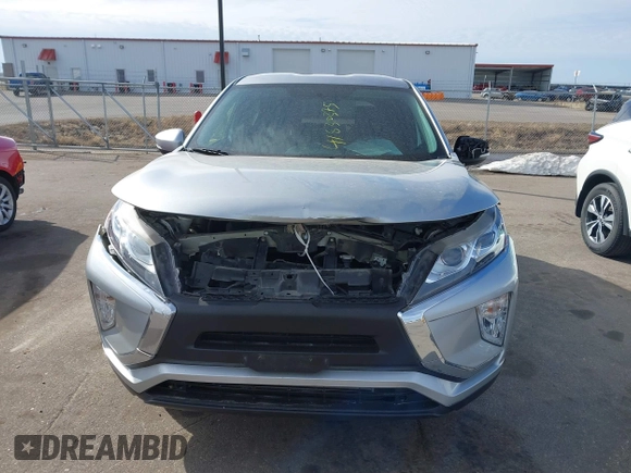 2019 Mitsubishi Eclipse Cross ES z VIN JA4AT3AA9KZ040347, wystawiony jako IAAI lot #41830375 z przebiegiem 145 510 mil mil oraz . Historia ofert i sprzedaży dostępna na DreamBid. Obrazek 13.