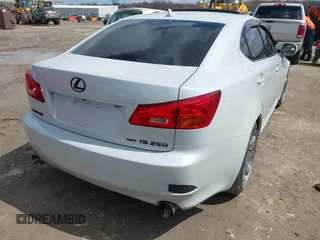 2007 Lexus IS 250 with VIN JTHCK262472019451, listed as a IAAI auction lot 41948899 with 120,637 mi miles. Bid and sale history available at carsss.com. Image 4.