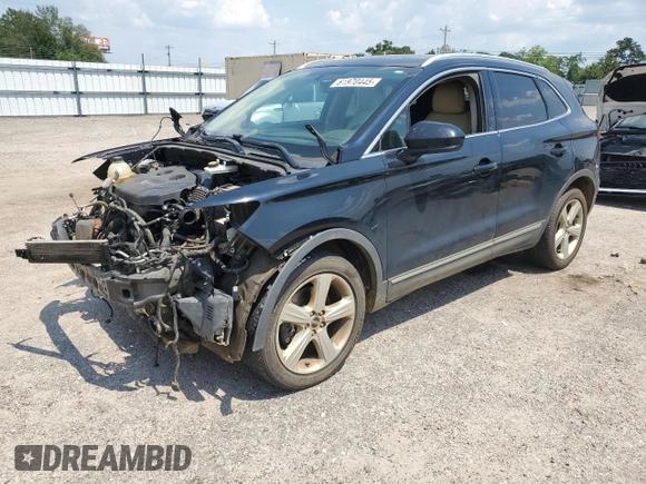 2017 Lincoln MKC Premiere with VIN 5LMCJ1C98HUL45722, listed as a Copart auction lot 61970445 with 249,679 mi miles and Salvage title. Bid and sale history available at DreamBid. Image 1.