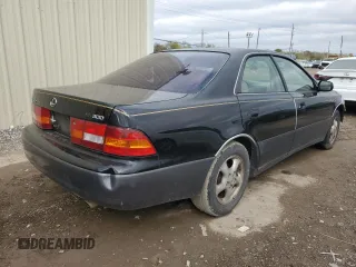 1997 Lexus ES 300 Luxury Sport Sdn with VIN JT8BF22G2V0059232, listed as a Copart auction lot 83820544 with 285,436 mi miles and Salvage Title. Bid and sale history available at carsss.com. Image 3.